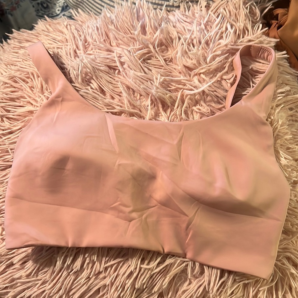 lululemon athletica Light Pink Seamless Sports Bra